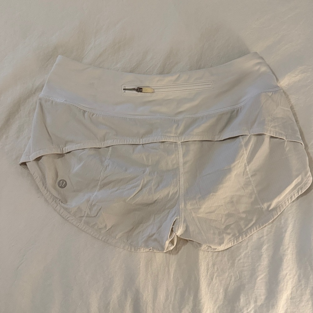 White lululemon shorts